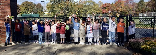 Brook Avenue students performed a Fall showcase.