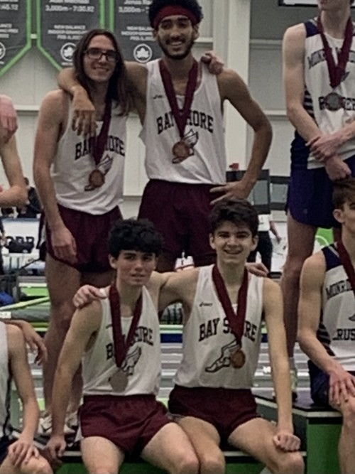 The ֱ Boys 4x800 relay team placed second at States.
