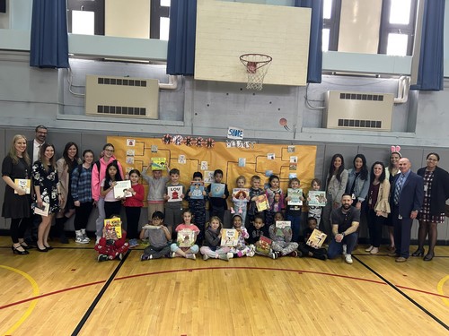 Fifth Avenue students participated in Book Madness.