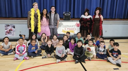 Brook Avenue students watched a theatrical performance.