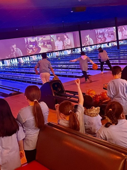 Brook Avenue students went on a bowling trip.