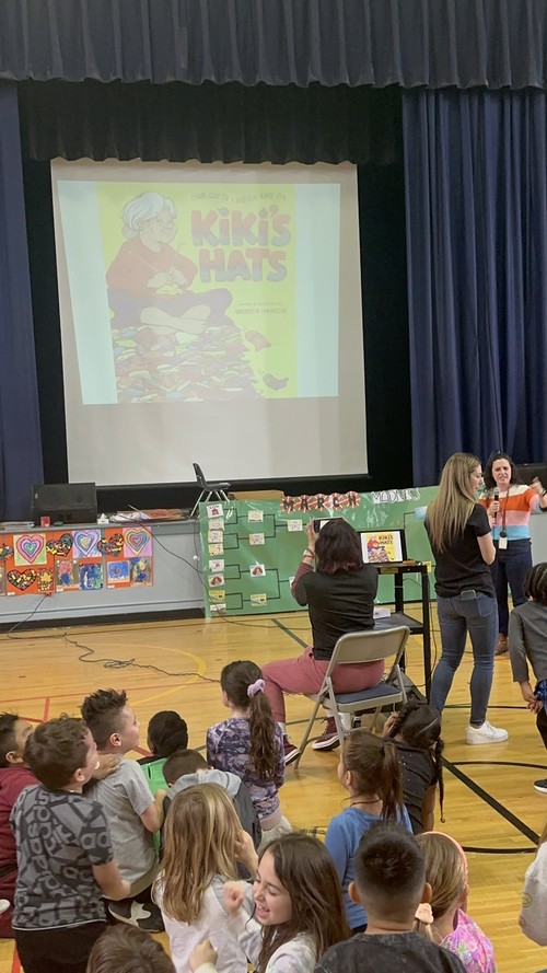 Fifth Avenue students held a March Madness event to select a favorite book.